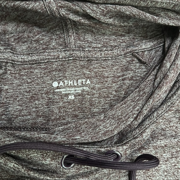 Athleta Uptempo Long Sleeve Thumbholes Hoodie Top Heather Purple Size XS - Picture 13 of 14